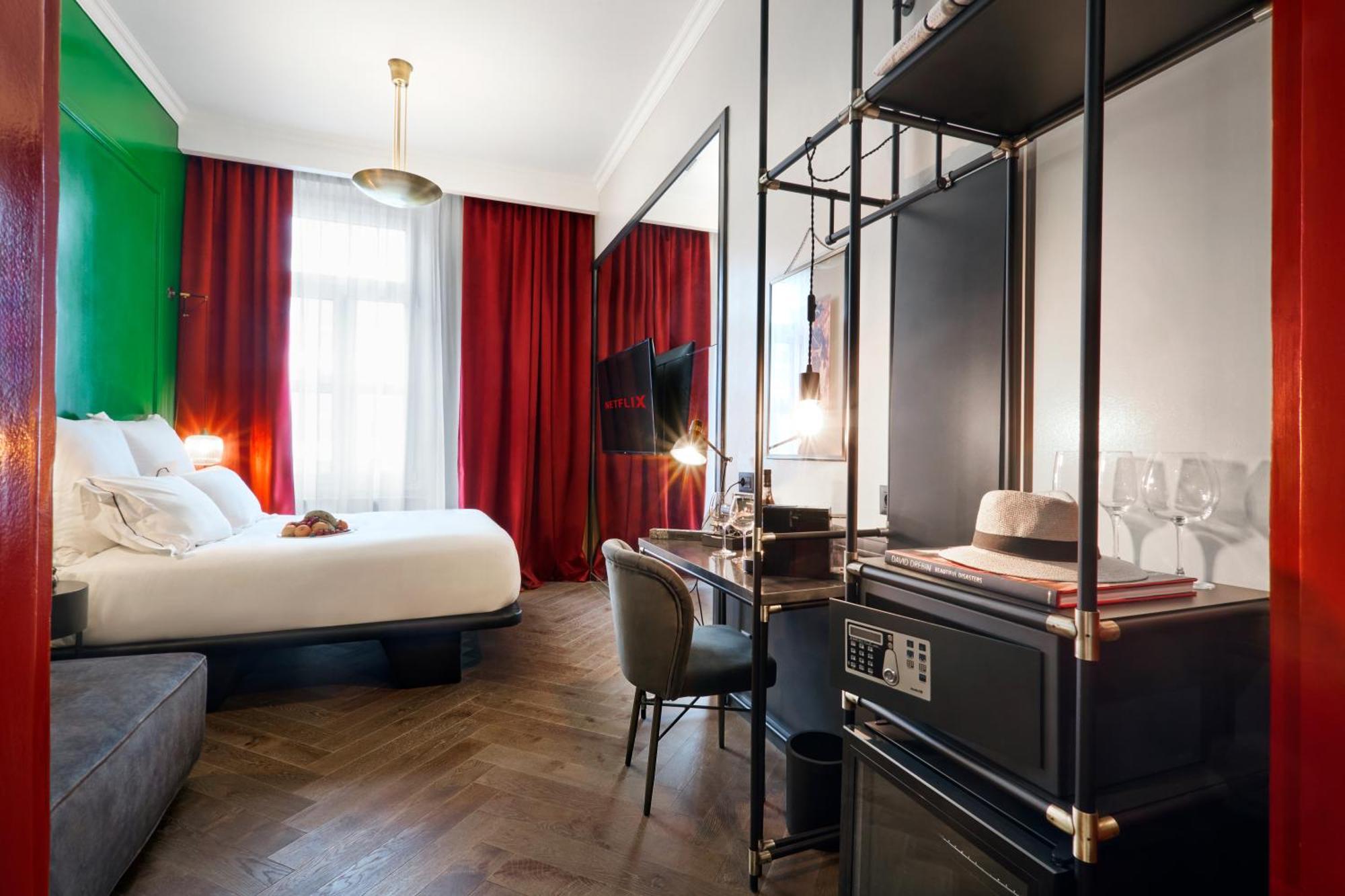 Hotel Soho Athinas 60 Atene Esterno foto
